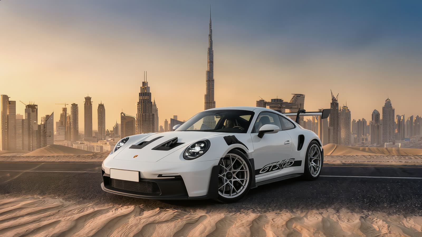 Porsche 911 GT3 RS available to rent in Dubai